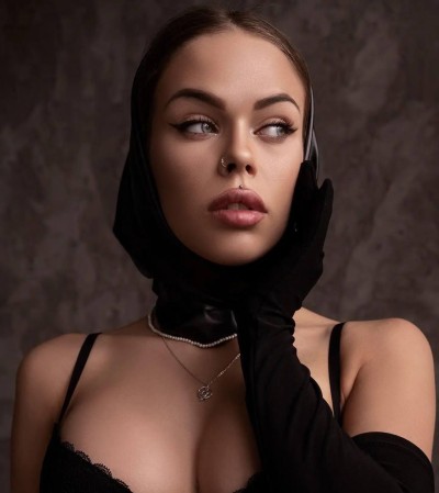 Полина, Г. Злынка