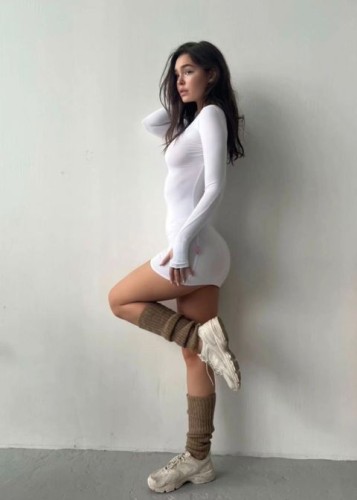 Аня, Г. Злынка